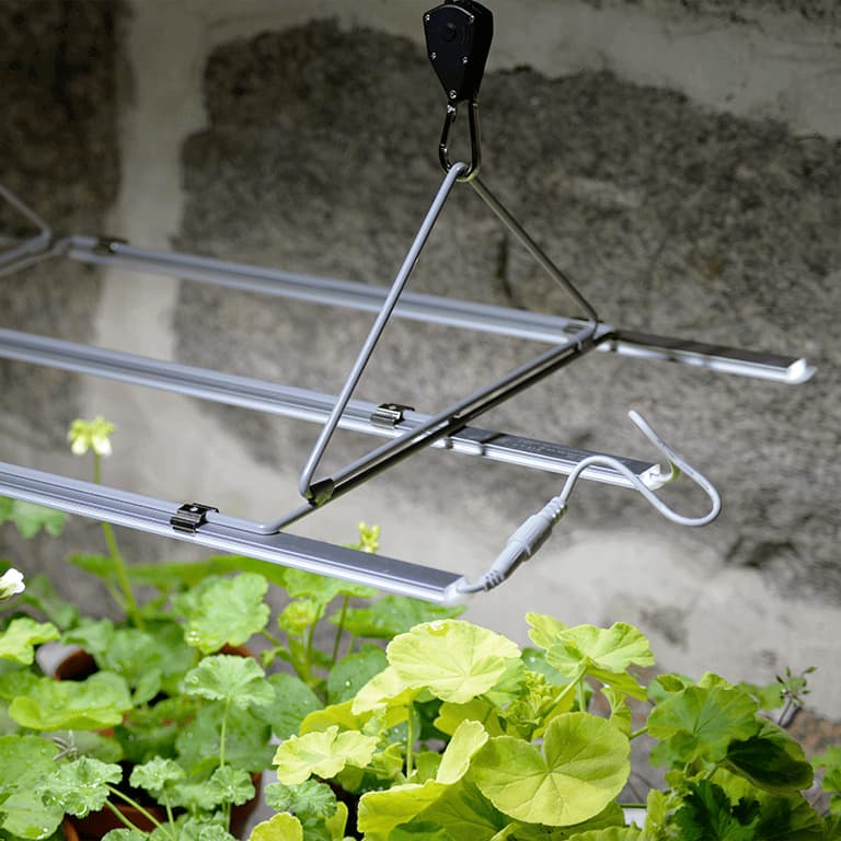 växtbelysning hållare