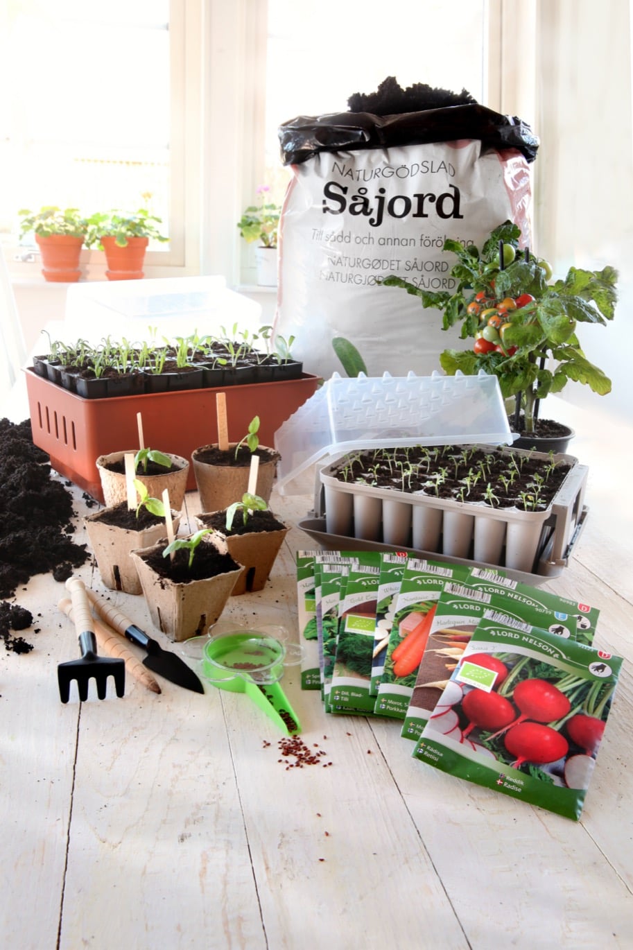 tillbehör till odling i bild - Miniväxthus – så väljer du minidrivhus