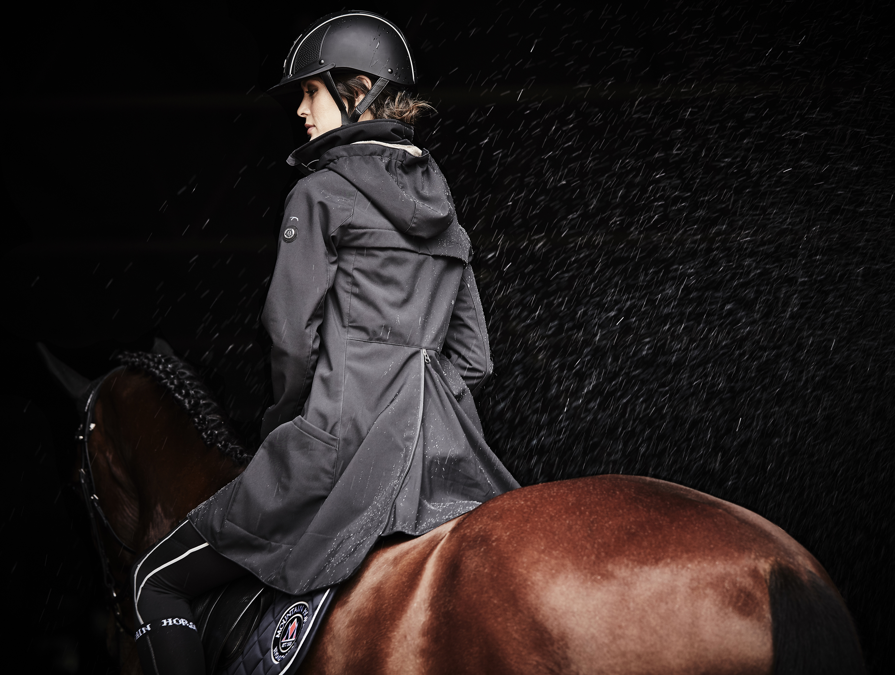 Jacka Mountain Horse Stella Softshell Svart