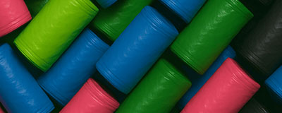 bajspåsar från four friends i olika färger