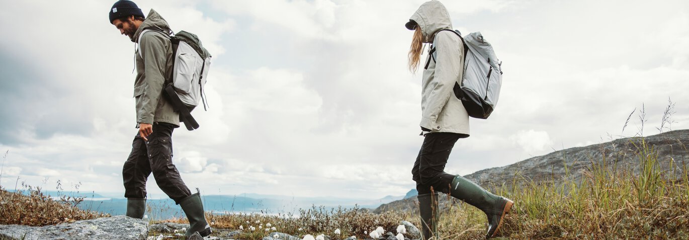Människor som fjällvandrar